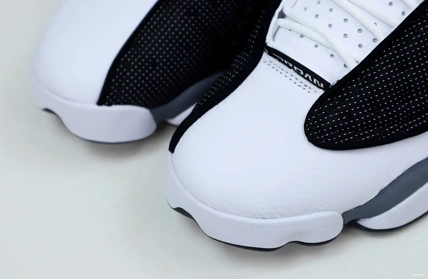 13 Jordan 